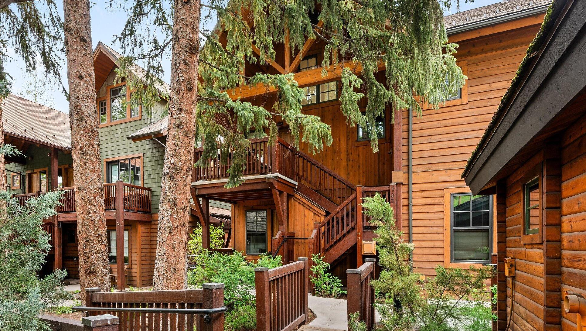 507 W Main Street #C-201, Aspen #1